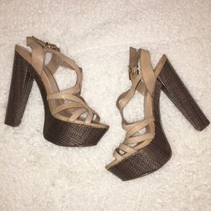 Jessica Simpson Cizal Nude Platform Sandals